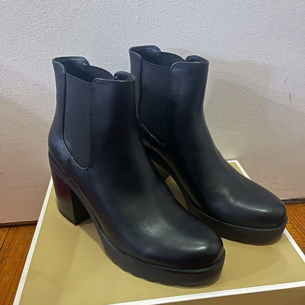 Bershka Women Black Boots